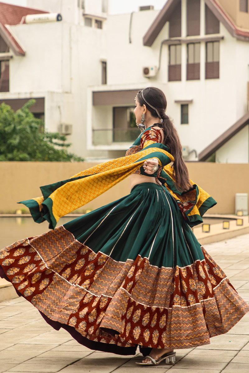 Plain Printed Lehenga Set — view 4