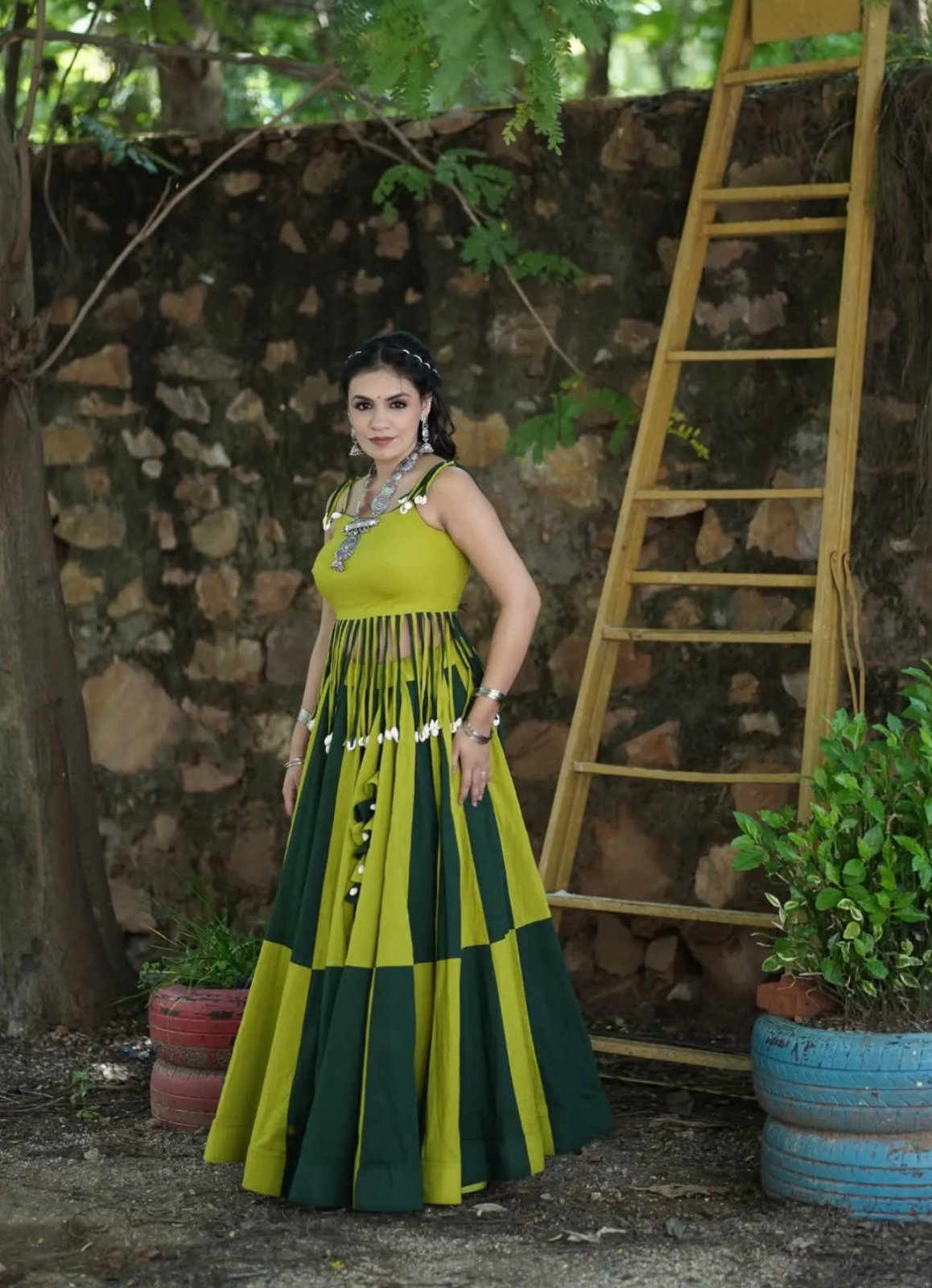 Plain Thread Lehenga Set — view 1