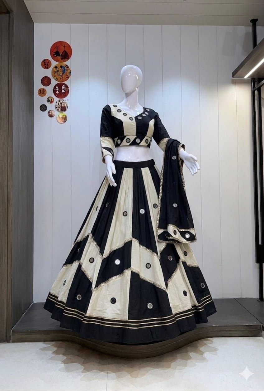 Rohini Thread Lehenga Set — view 3