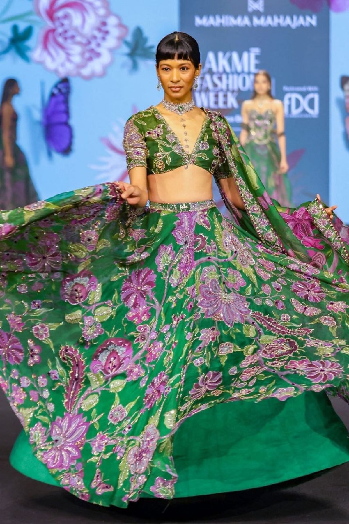 Green Mirror Wedding Lehenga Set — view 8