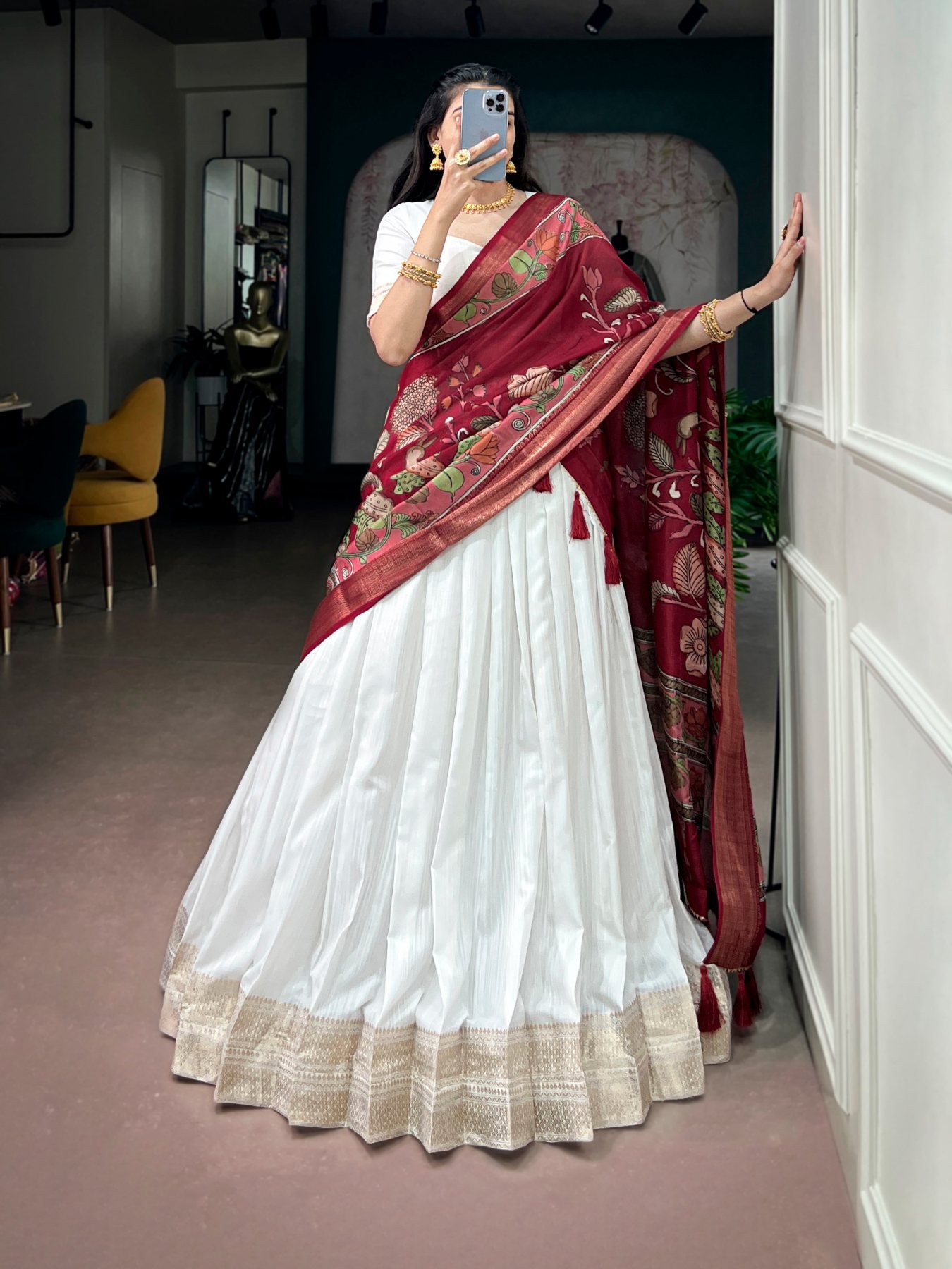 White Zari Wedding Lehenga Set — view 2