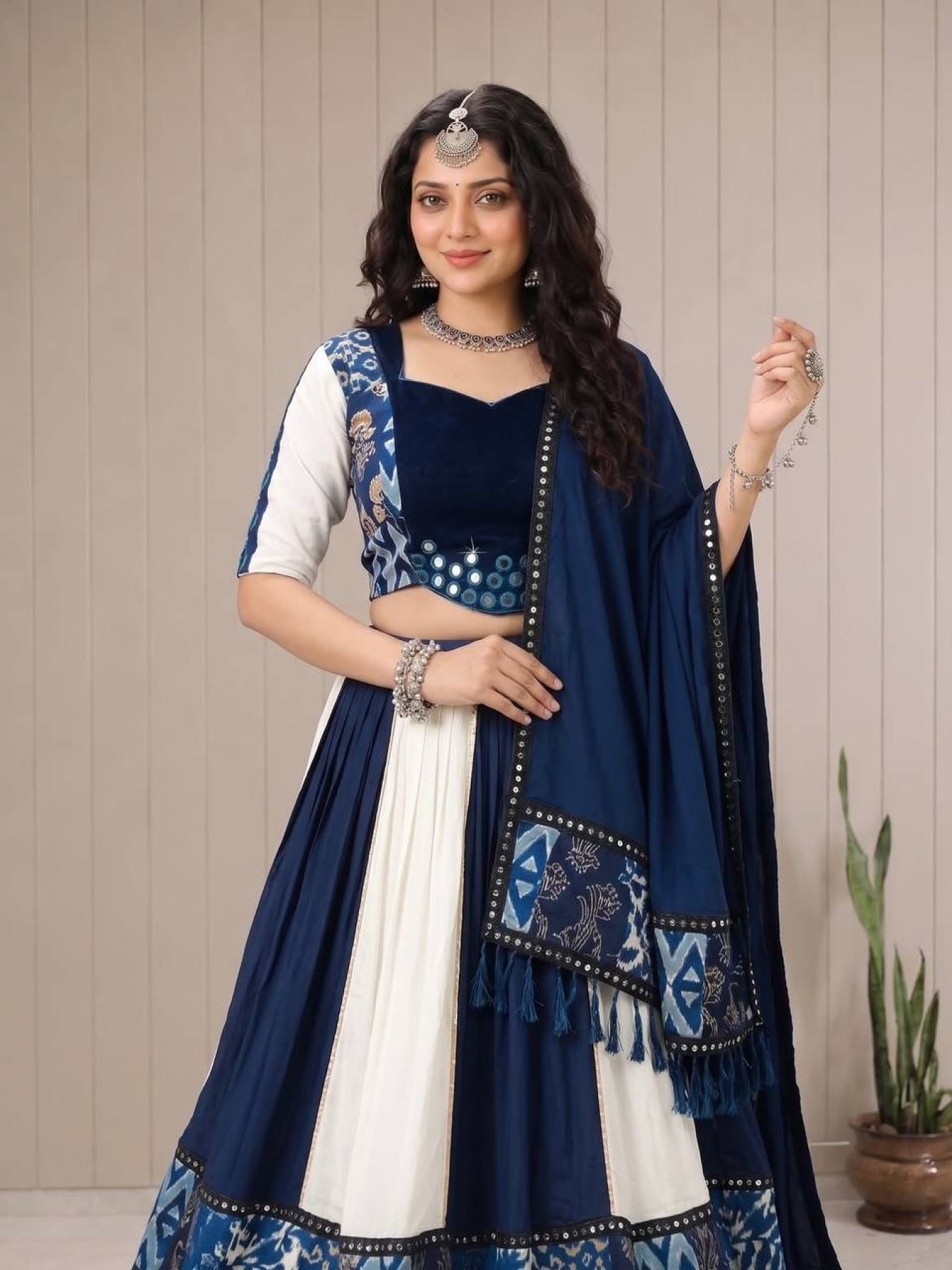 White Thread Lehenga Set — view 6